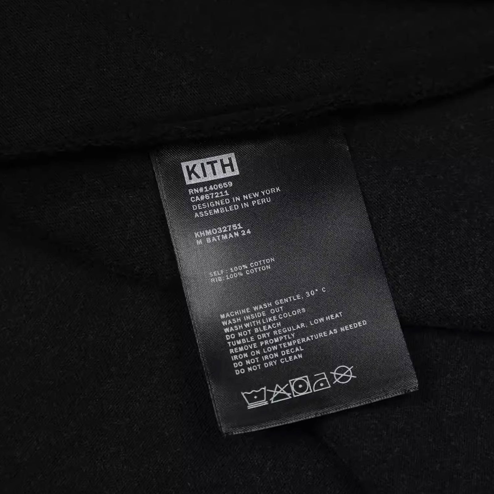 BATMAN SELINA KYLE VINTAGE T-SHIRT BLACK