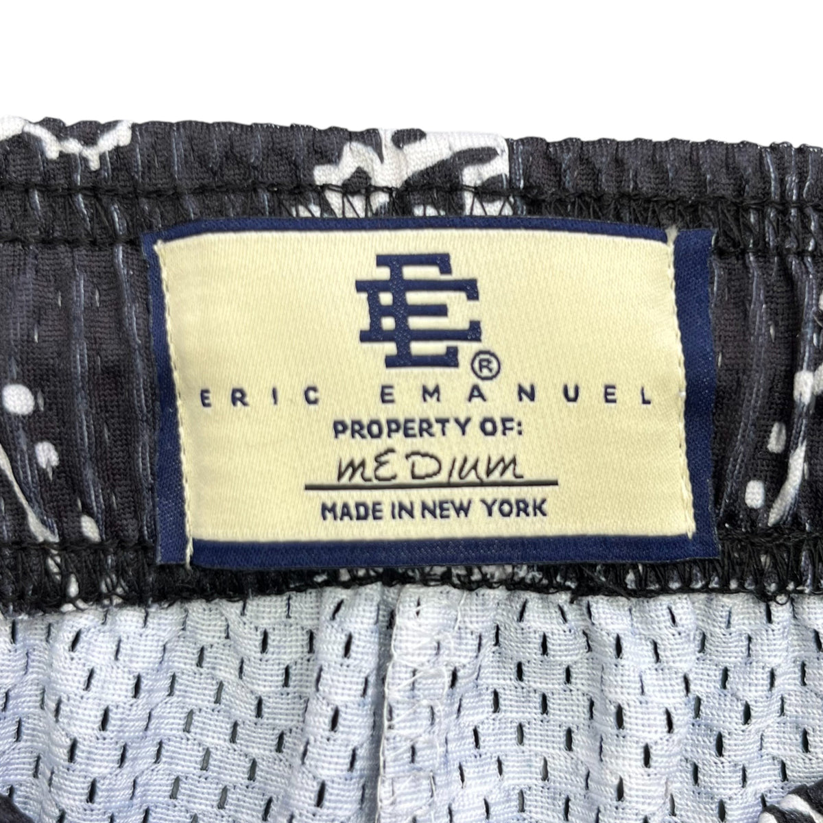 EE BASIC SHORTS BLACK PAISLEY