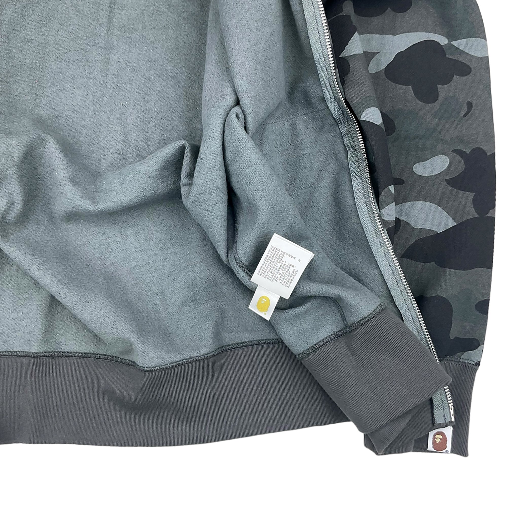 COLOR CAMO SHARK WGM HOODIE SWEATSHIRT BLACK | A BATHING APE