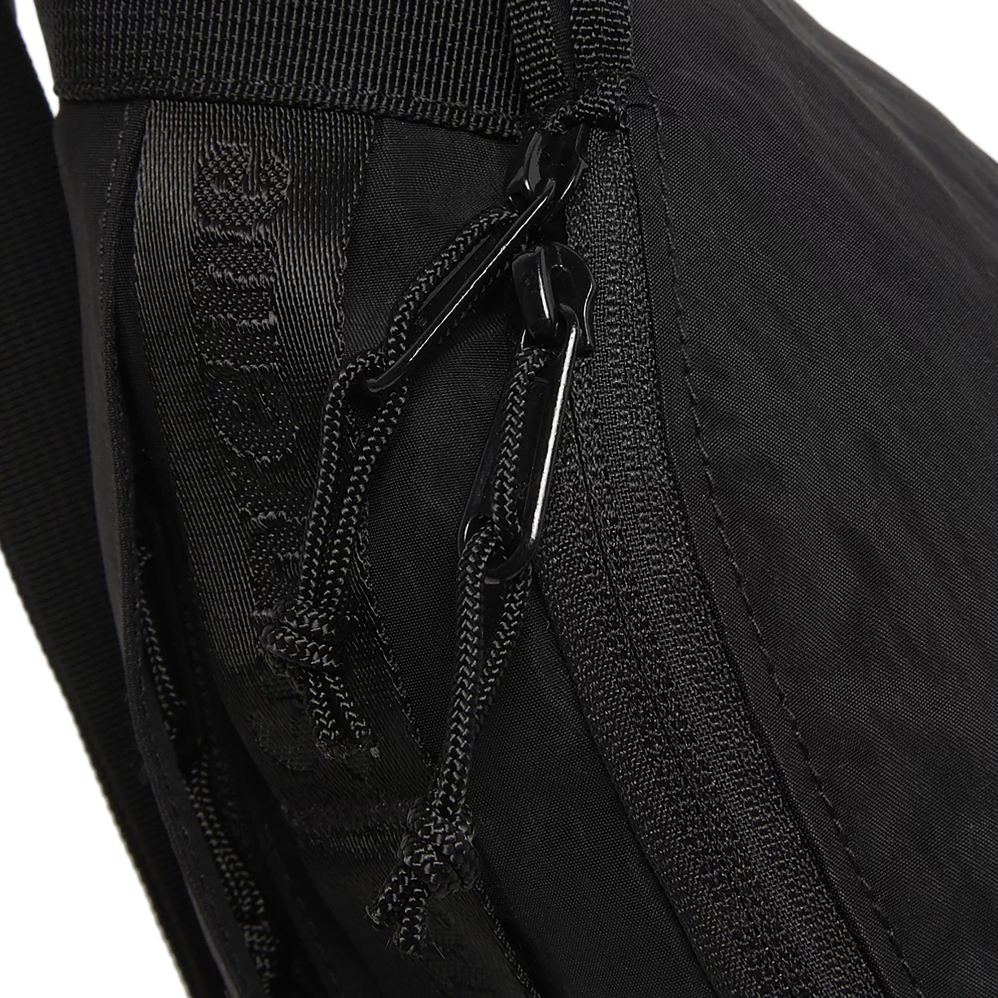 SLING BAG BLACK (FW20)