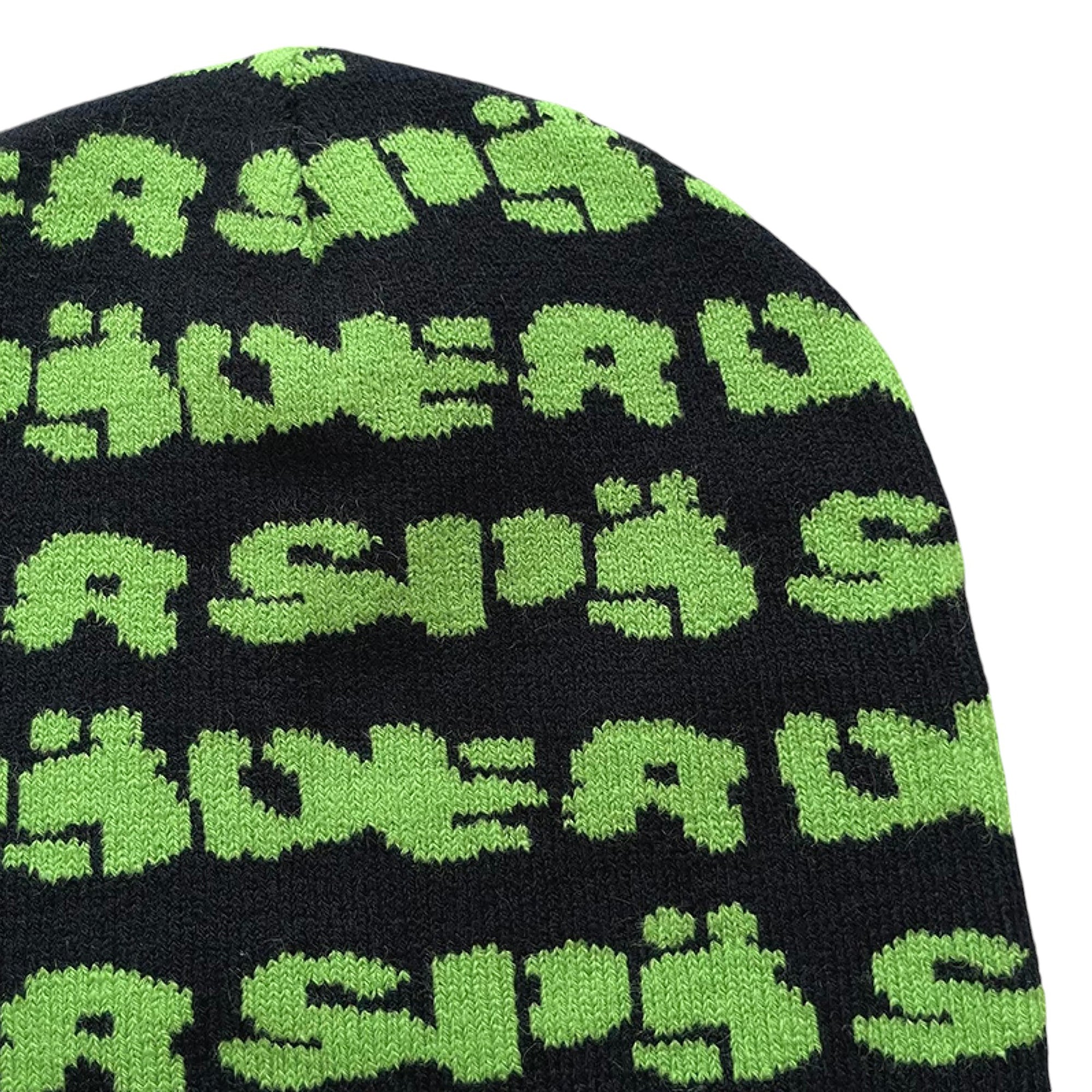 FUZZY LOGO SKULLY BEANIE BLACK GREEN