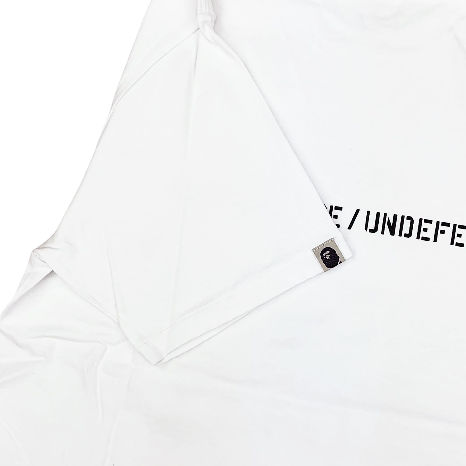 UNDEFEATED CAMO APE HEAD T-SHIRT WHITE | A BATHING APE