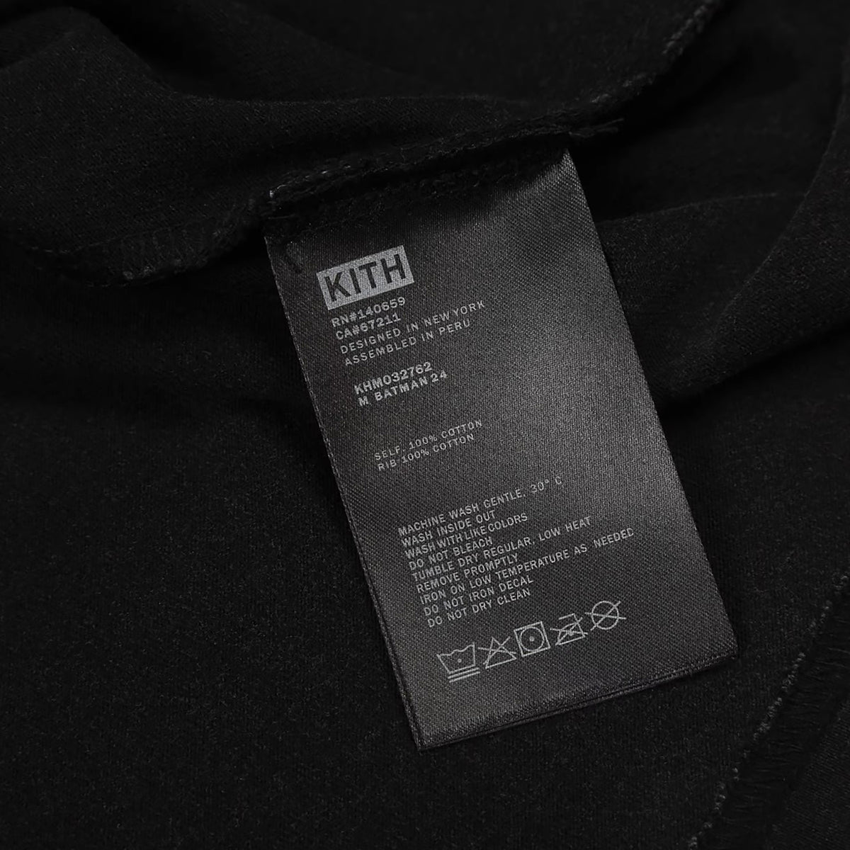 BATMAN DARK KNIGHT VINTAGE T-SHIRT BLACK