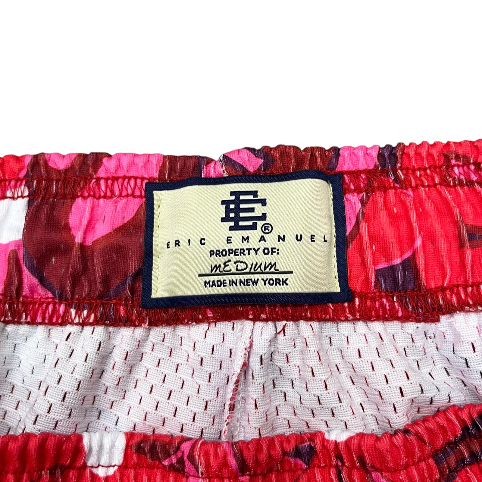 EE BASIC SHORTS HAWAIIAN RED
